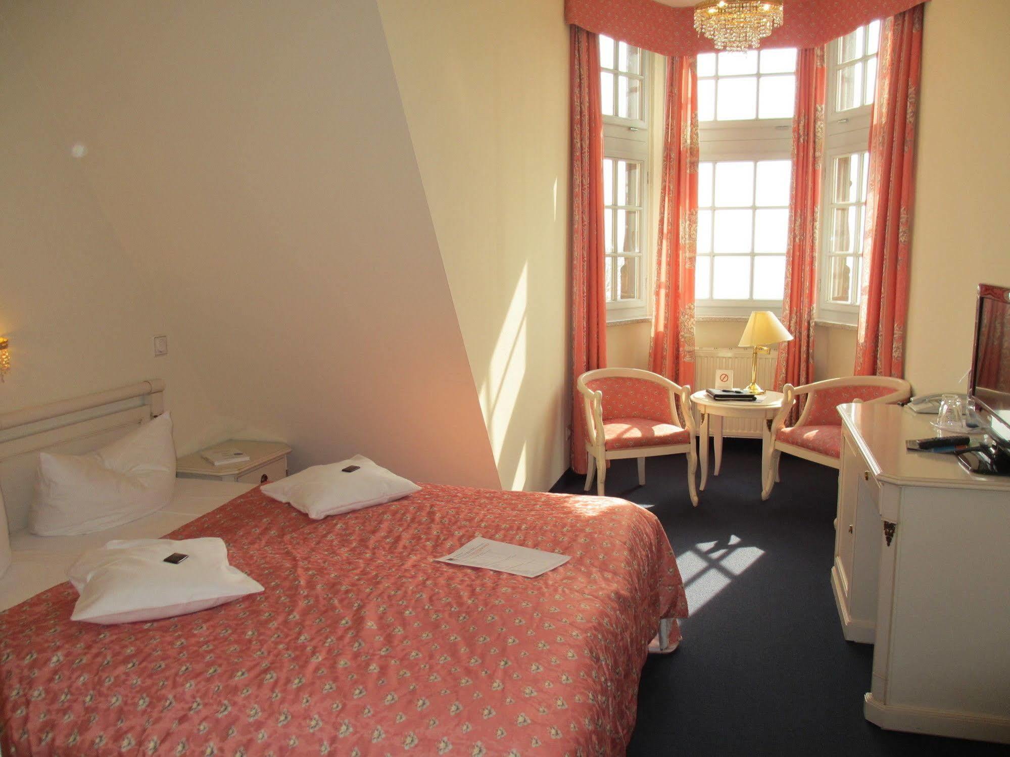 Seehotel Schloss Klink Εξωτερικό φωτογραφία