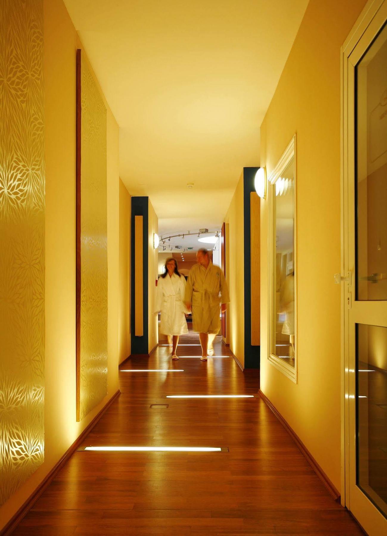 Seehotel Schloss Klink Εξωτερικό φωτογραφία