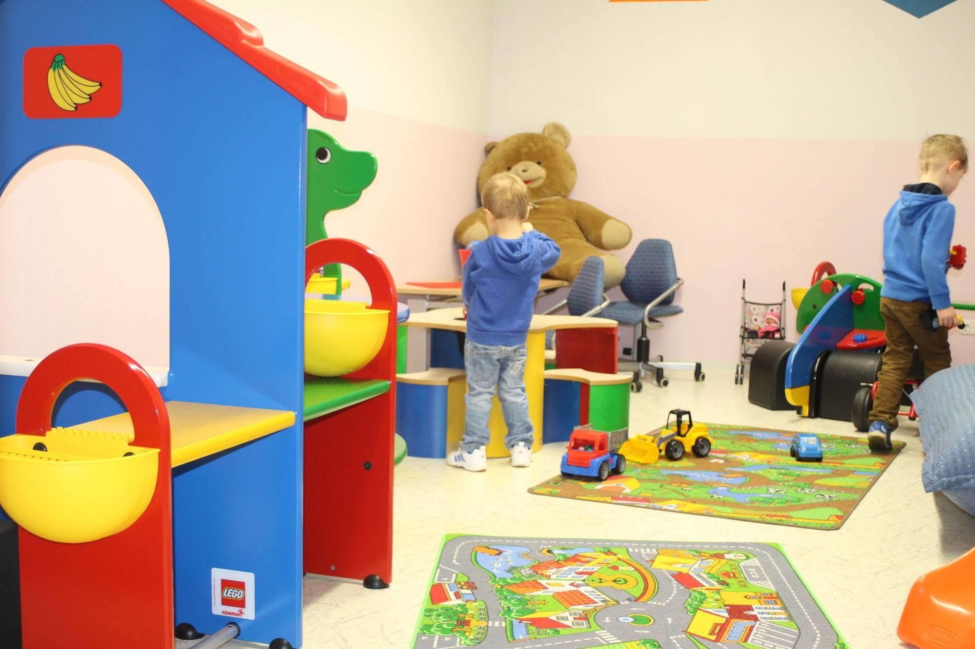 Seehotel Schloss Klink Εξωτερικό φωτογραφία